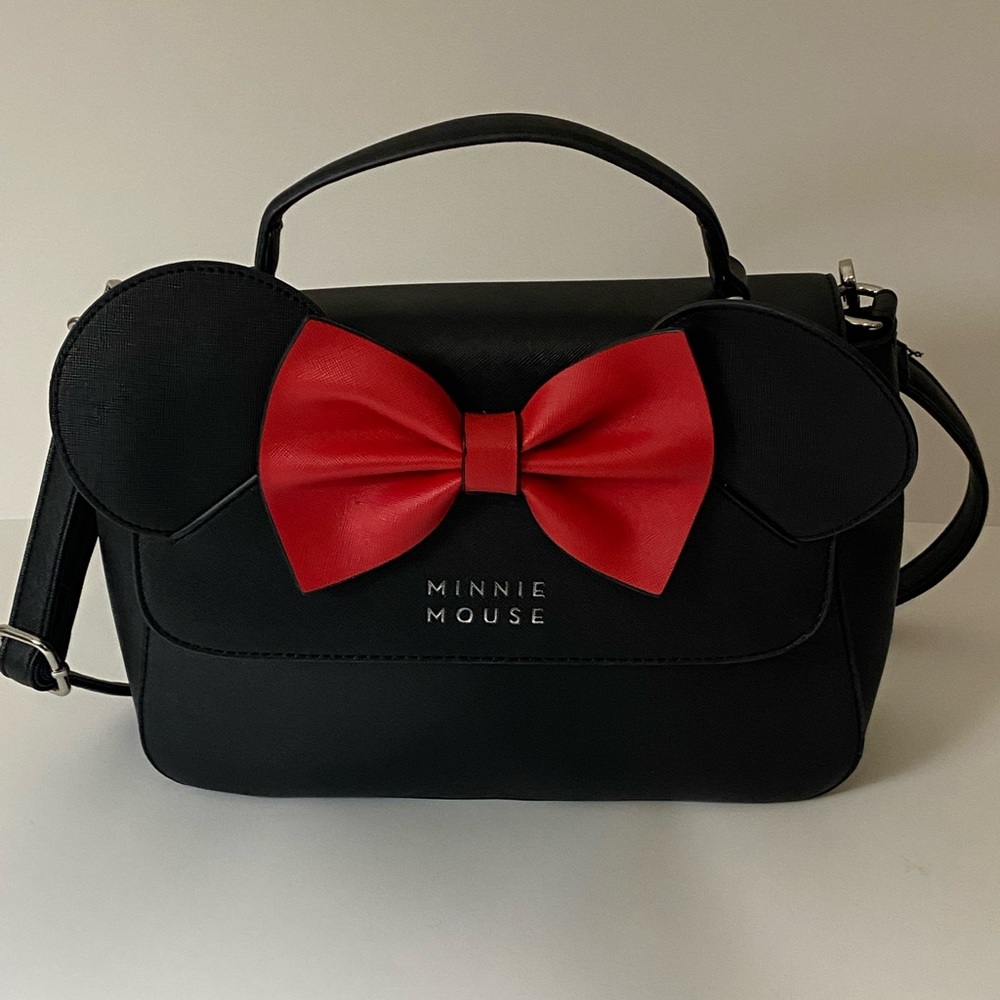 Loungefly Minnie Mouse Crossbody purse